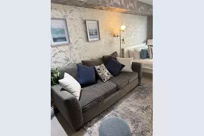1200 Brickell Bay Dr #1610, Miami, FL 33131 - Photo 6