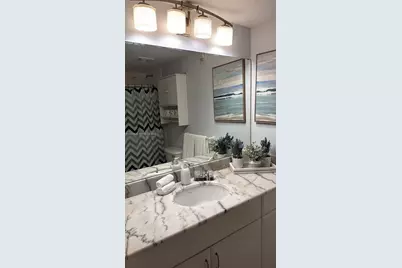 1200 Brickell Bay Dr #1610, Miami, FL 33131 - Photo 12