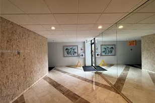 3800 Hillcrest Dr, Hollywood, FL 33021 - Photo 24