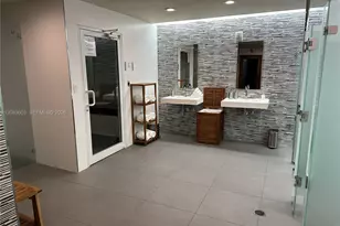 400 Alton Rd, Miami Beach, FL 33139 - Photo 20