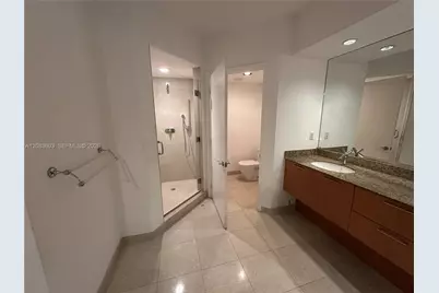 400 Alton Rd #901, Miami Beach, FL 33139 - Photo 12