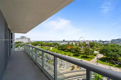 50 Biscayne Blvd #902, Miami, FL 33132 - Photo 12