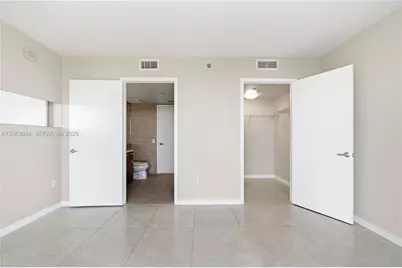 50 Biscayne Blvd #902, Miami, FL 33132 - Photo 28