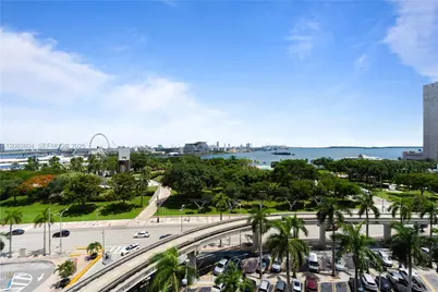 50 Biscayne Blvd #902, Miami, FL 33132 - Photo 4