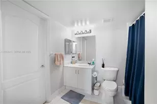 1200 Brickell Bay Dr, Miami, FL 33131 - Photo 18