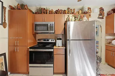 84 NW 47th St, Miami, FL 33127 - Photo 12