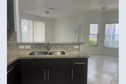 9040 NW 54th St #9040, Sunrise, FL 33351 - Photo 4