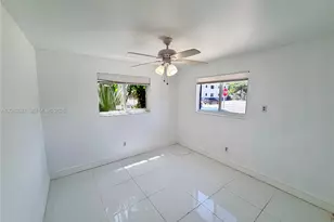 1057 SW 7th St, Miami, FL 33130 - Photo 6