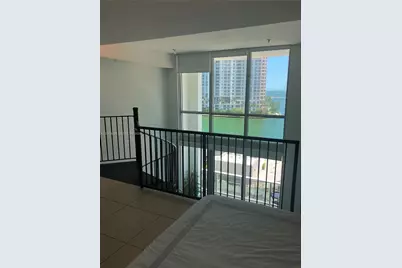 300 S Biscayne Blvd #L-608, Miami, FL 33131 - Photo 12