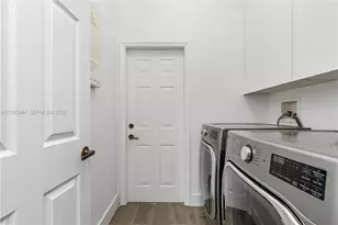 776 Lavender Cir, Weston, FL 33327 - Photo 16