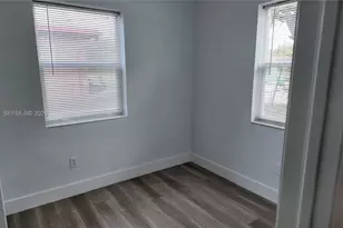 2027 NW 91st St, Miami, FL 33147 - Photo 10