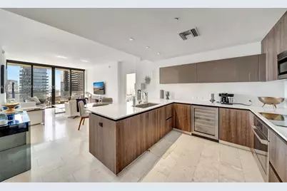 88 SW 7th St #3203, Miami, FL 33130 - Photo 32
