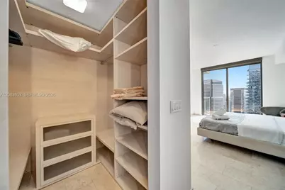 88 SW 7th St #3203, Miami, FL 33130 - Photo 24
