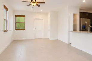 1100 SE 26th Ter, Homestead, FL 33035 - Photo 6