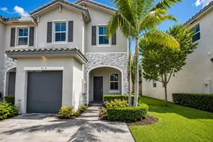 1100 SE 26th Ter, Homestead, FL 33035 - Photo 2