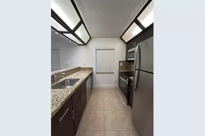 3410 Foxcroft Rd #101, Miramar, FL 33025 - Photo 4