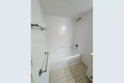 20860 San Simeon Way #303-6, Miami, FL 33179 - Photo 12