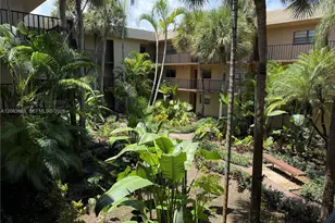 10875 SW 112th Ave, Miami, FL 33176 - Photo 6