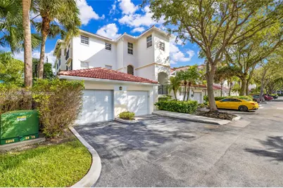 3125 NE 184th St #1201, Aventura, FL 33160 - Photo 2