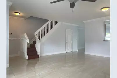 16242 Emerald Cove Rd #16242, Weston, FL 33331 - Photo 6