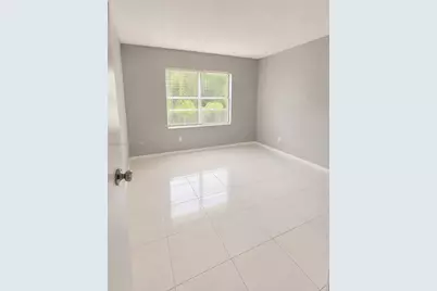 128 S Cypress Rd #816, Pompano Beach, FL 33060 - Photo 6