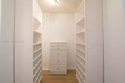 3031 N Ocean Blvd #305, Fort Lauderdale, FL 33308 - Photo 8