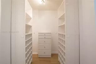 3031 N Ocean Blvd, Fort Lauderdale, FL 33308 - Photo 8