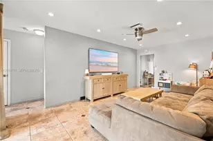 1119 Buchanan St, Hollywood, FL 33019 - Photo 6