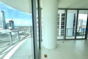 1400 Biscayne Blvd, Miami, FL 33132 - Photo 8