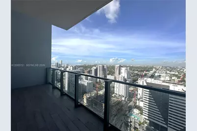 88 SW 7th St #2806, Miami, FL 33130 - Photo 18