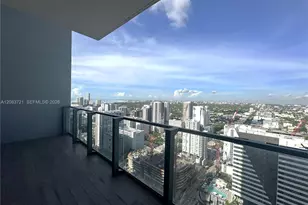 88 SW 7th St, Miami, FL 33130 - Photo 18