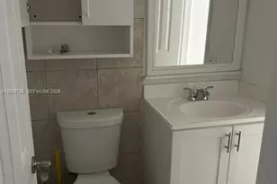 7450 Miami Lakes Dr, Miami Lakes, FL 33014 - Photo 16