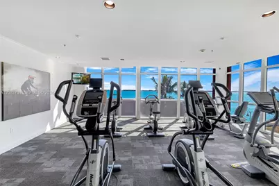 1155 Brickell Bay Dr #202, Miami, FL 33131 - Photo 32