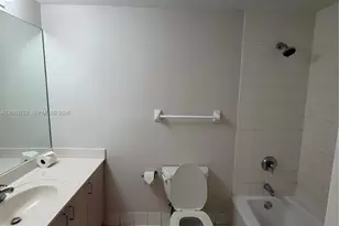 185 SE 14th Terrace, Miami, FL 33131 - Photo 6