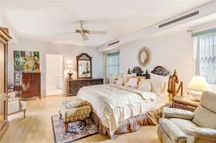 633 NE 119th St, Biscayne Park, FL 33161 - Photo 20