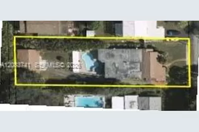 633 NE 119th St, Biscayne Park, FL 33161 - Photo 2