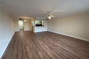 11855 NE 19th Dr, North Miami, FL 33181 - Photo 2