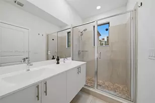 4519 NW 84th Ave, Doral, FL 33166 - Photo 24
