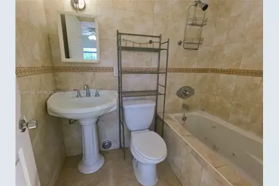 1790 W 58th St #6, Hialeah, FL 33012 - Photo 20