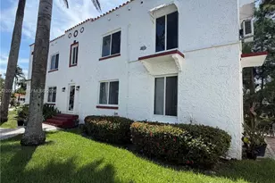 817 Tyler St, Hollywood, FL 33019 - Photo 2