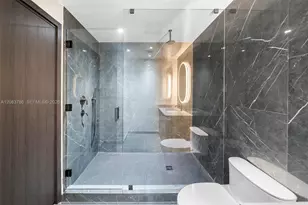 20 NE 11th St, Miami Beach, FL 33139 - Photo 46