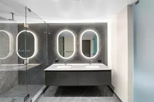 20 NE 11th St, Miami Beach, FL 33139 - Photo 32