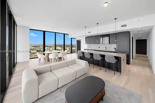 20 NE 11th St, Miami Beach, FL 33139 - Photo 52