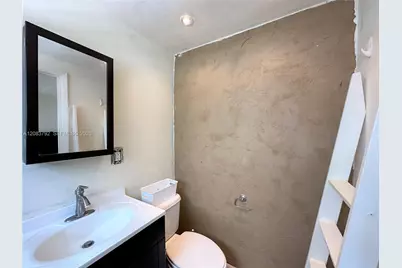 345 Michigan Ave #32, Miami Beach, FL 33139 - Photo 10