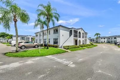 18226 Mediterranean Blvd #7-16, Hialeah, FL 33015 - Photo 2