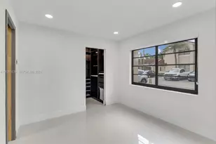 6552 NW 172nd Ln, Hialeah, FL 33015 - Photo 14