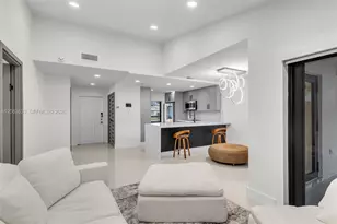 6552 NW 172nd Ln, Hialeah, FL 33015 - Photo 10