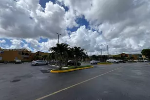 9715 Fontainebleau Blvd, Miami, FL 33172 - Photo 42