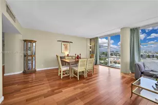900 Bay Dr, Miami Beach, FL 33141 - Photo 14