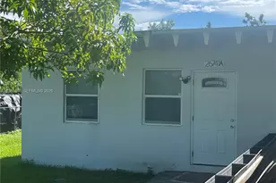 26741 SW 139th Ave, Homestead, FL 33032 - Photo 4